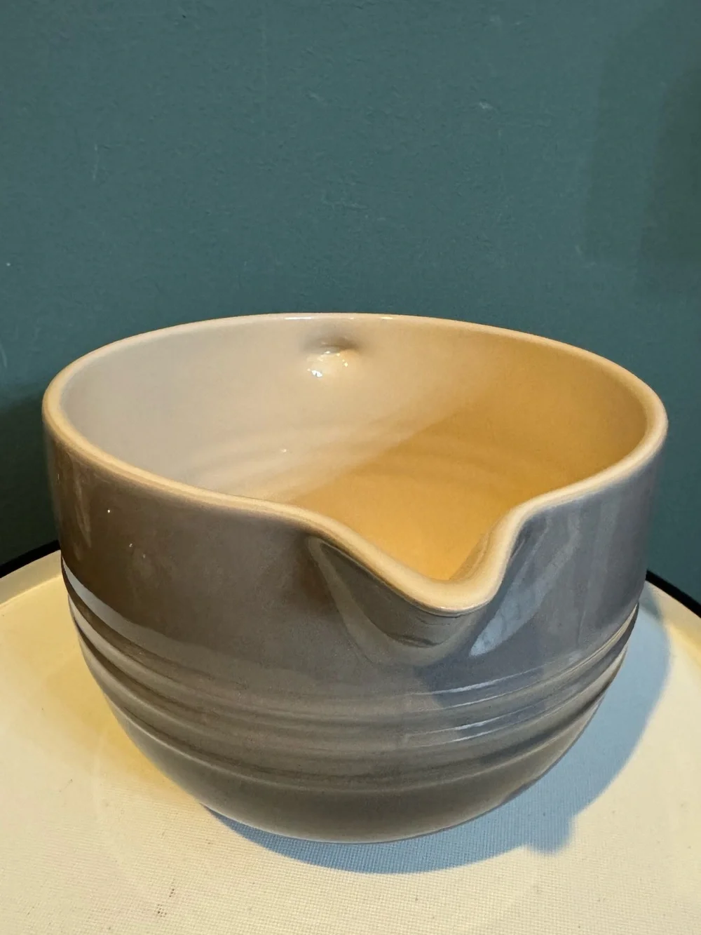 NWT Le Creuset Stoneware Signature Batter Bowl in Flint Gray Ombré
